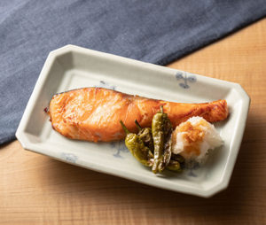 鮭のしっとり塩こうじ焼き